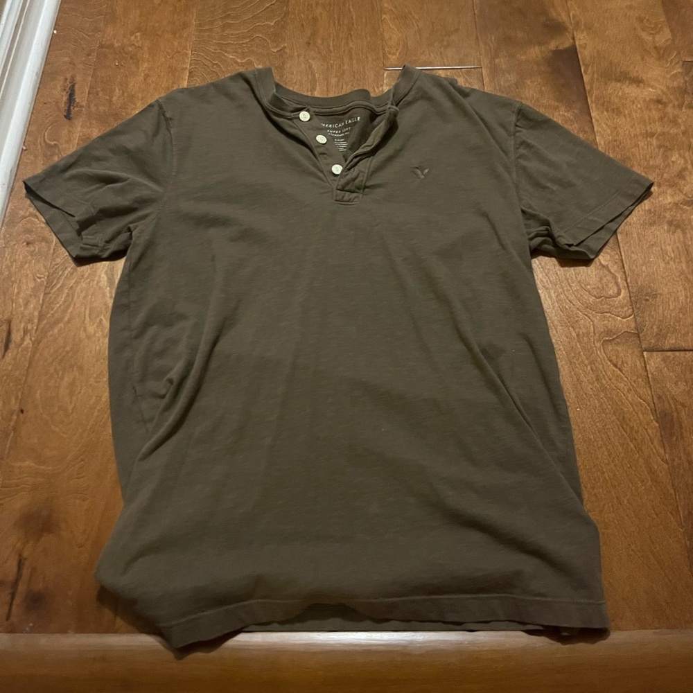 American eagle shirt